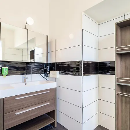 The Originals City, De L'europe, Saint-nazaire ホテル 3*