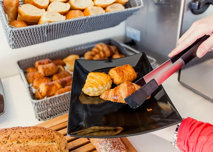 Hotel The Originals City, De L'europe, Saint-nazaire Saint-Nazaire (Loire-Atlantique)